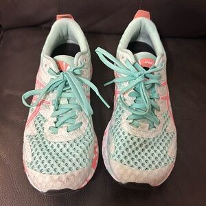 ASICS Gel-Noosa Tri 12